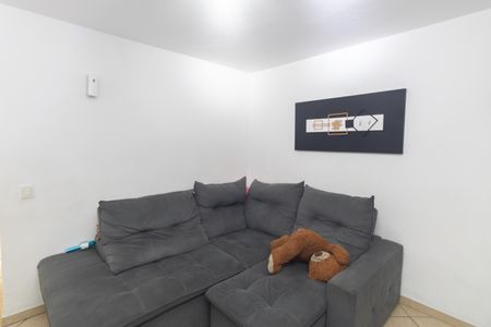 Sala de casa à venda com 2 quartos, 114m² em Parque Edu Chaves, São Paulo