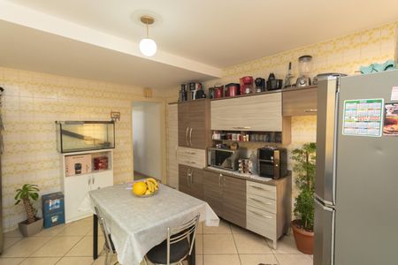 Casa à venda com 114m², 2 quartos e 2 vagasCozinha