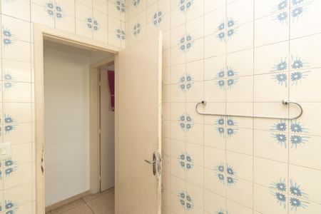 Casa à venda com 114m², 2 quartos e 2 vagasBanheiro 1