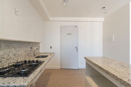 Cozinha de apartamento para alugar com 2 quartos, 39m² em Jardim Imperador (zona Sul), São Paulo