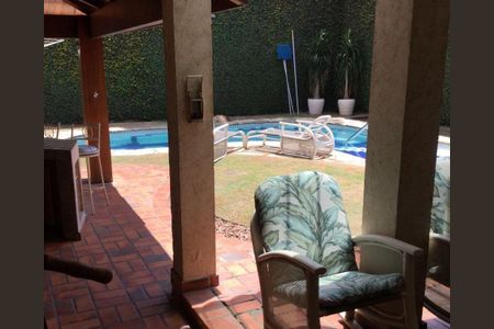 Casa à venda com 550m², 4 quartos e 3 vagas