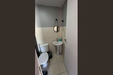 Apartamento à venda com 53m², 2 quartos e sem vaga Apartamento à venda com 53m², 2 quartos e sem vagaBanheiro