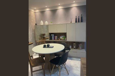 Apartamento à venda com 3 quartos, 110m² em Taquaral, Campinas