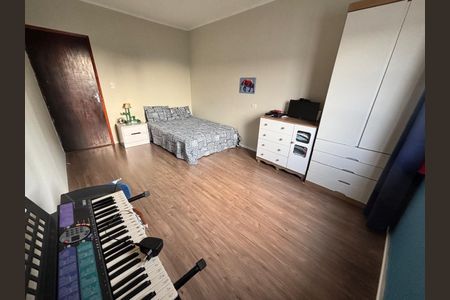 Casa à venda com 280m², 3 quartos e 2 vagas