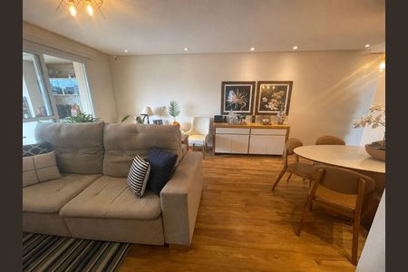Apartamento à venda com 3 quartos, 80m² em Vila Bertioga, São Paulo