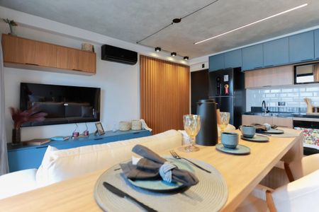Studio para alugar com 39m², 1 quarto e 1 vaga Studio para alugar com 39m², 1 quarto e 1 vagaSala