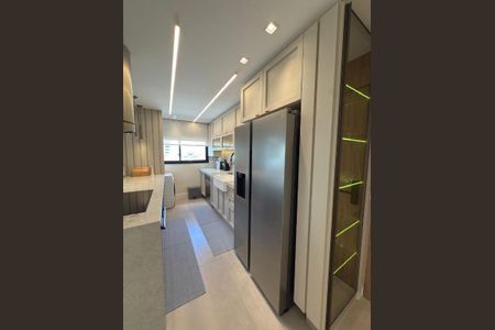 Apartamento à venda com 82m², 2 quartos e 3 vagas