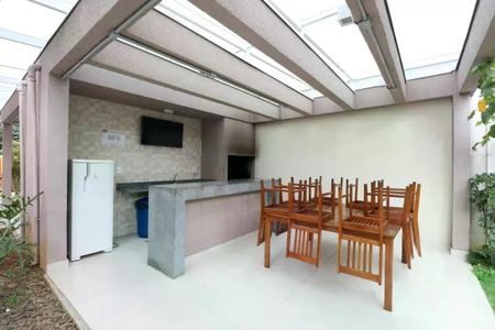 Apartamento à venda com 2 quartos, 42m² em Parque Industrial Tomas Edson, São Paulo