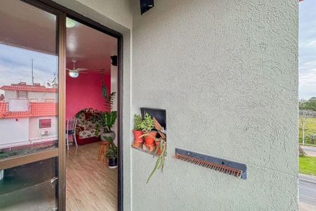 Varanda de apartamento para alugar com 2 quartos, 49m² em Sarandi, Porto Alegre