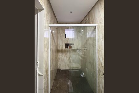 Casa para alugar com 220m², 3 quartos e 2 vagas Casa para alugar com 220m², 3 quartos e 2 vagasBanheiro - Suíte