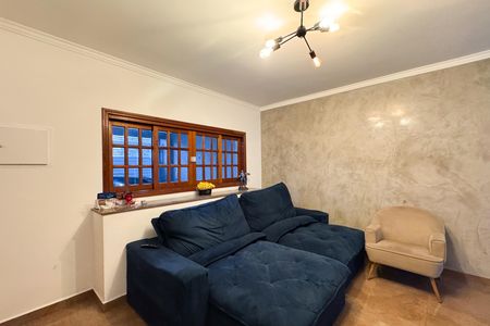 Casa para alugar com 220m², 3 quartos e 2 vagas Casa para alugar com 220m², 3 quartos e 2 vagasSala