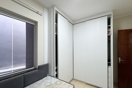 Casa para alugar com 220m², 3 quartos e 2 vagas Casa para alugar com 220m², 3 quartos e 2 vagasQuarto 1