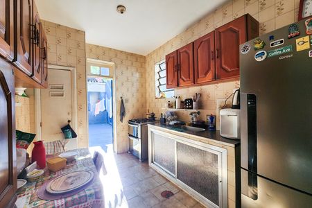 Casa à venda com 240m², 3 quartos e 4 vagas Casa à venda com 240m², 3 quartos e 4 vagasCozinha