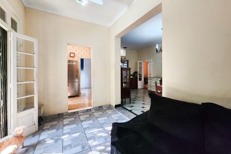 Casa à venda com 240m², 3 quartos e 4 vagas Casa à venda com 240m², 3 quartos e 4 vagasSala 3