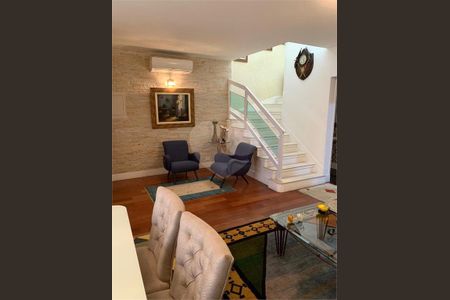Casa à venda com 3 quartos, 243m² em Jardim Bela Vista, Santo André