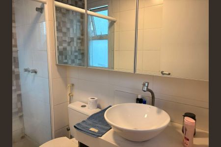 Apartamento à venda com 84m², 3 quartos e 1 vaga