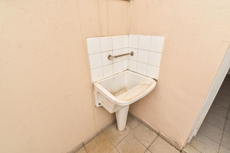 Casa à venda com 205m², 4 quartos e 1 vagaCasa 1 - Área de serviço
