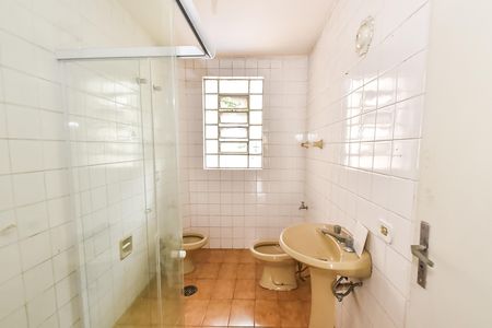Casa à venda com 205m², 4 quartos e 1 vagaCasa 1 - Banheiro social