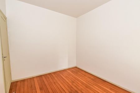 Casa à venda com 205m², 4 quartos e 1 vagaCasa 1 - Quarto 2
