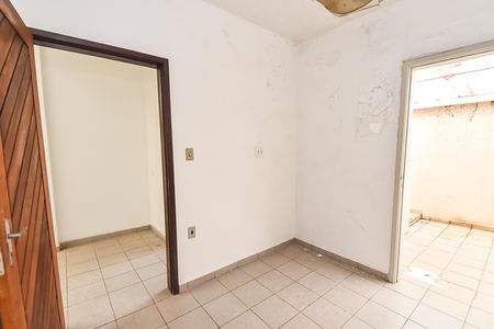 Casa à venda com 205m², 4 quartos e 1 vagaCasa 1 - Lavanderia