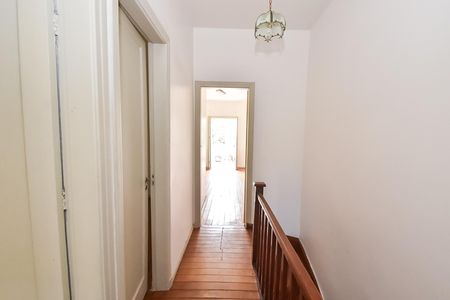 Casa à venda com 205m², 4 quartos e 1 vagaCasa 1 - Corredor