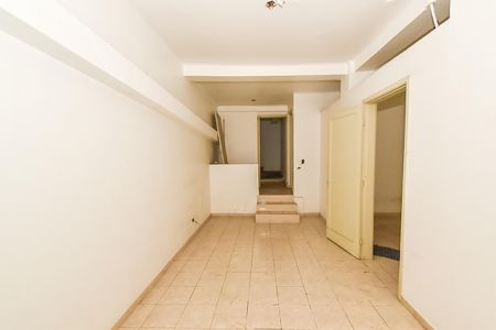 Casa à venda com 205m², 4 quartos e 1 vagaCasa 2 - Cozinha