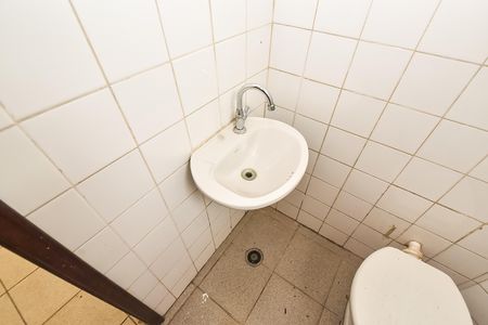 Casa 1 - Banheiro de serviço de casa à venda com 4 quartos, 205m² em Vila Mariana, São Paulo
