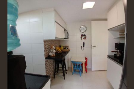 Apartamento à venda com 173m², 3 quartos e 1 vaga