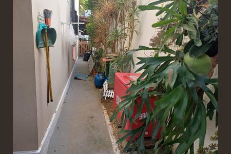 Casa à venda com 251m², 4 quartos e 2 vagas