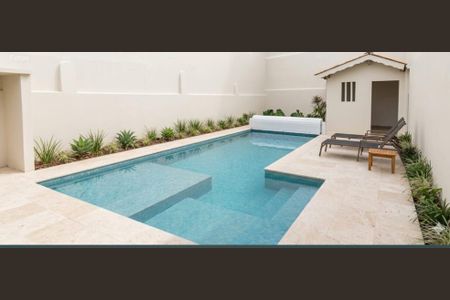 Casa à venda com 2 quartos, 250m² em Vila Mariana, São Paulo