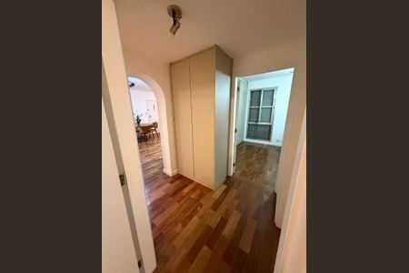 Apartamento à venda com 3 quartos, 80m² em Vila Olímpia, São Paulo