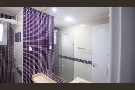 Apartamento à venda com 47m², 2 quartos e 1 vaga Apartamento à venda com 47m², 2 quartos e 1 vagaBanheiro