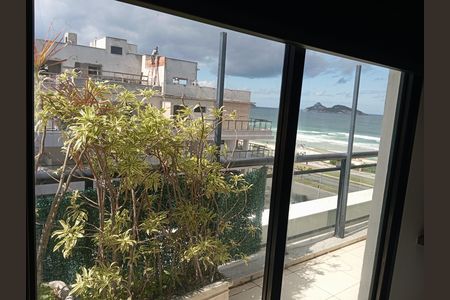 Vista quarto suíte 2 de apartamento à venda com 5 quartos, 357m² em Barra da Tijuca, Rio de Janeiro