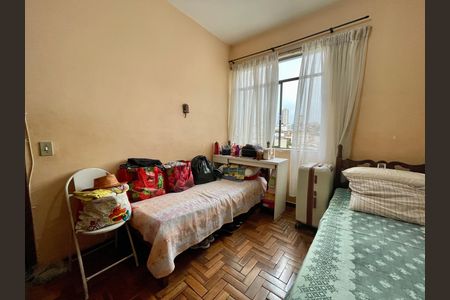 Apartamento à venda com 75m², 2 quartos e 1 vaga