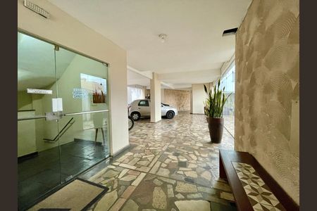 Apartamento à venda com 75m², 2 quartos e 1 vaga