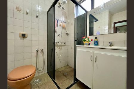 Apartamento à venda com 75m², 2 quartos e 1 vaga