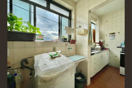 Apartamento à venda com 75m², 2 quartos e 1 vaga