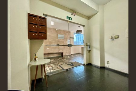 Apartamento à venda com 75m², 2 quartos e 1 vaga