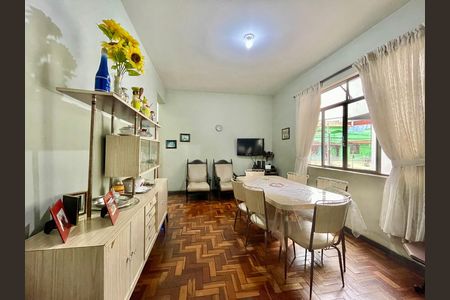 Apartamento à venda com 2 quartos, 75m² em Sagrada Família, Belo Horizonte