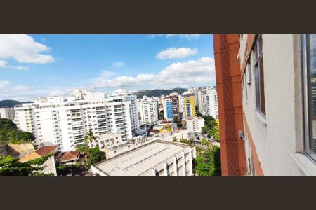 Apartamento à venda com 60m², 2 quartos e 1 vaga