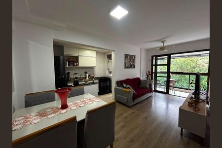 Apartamento à venda com 67m², 2 quartos e 2 vagas