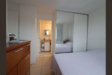 Apartamento à venda com 2 quartos, 65m² em Itaipu, Niterói
