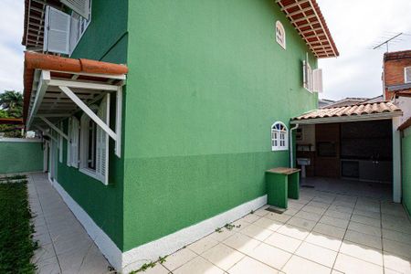 Casa à venda com 155m², 4 quartos e 4 vagas