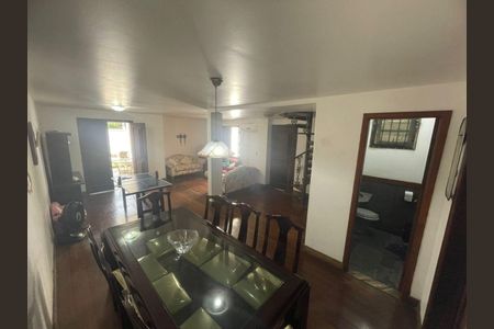 Casa à venda com 7 quartos, 557m² em Recreio dos Bandeirantes, Rio de Janeiro