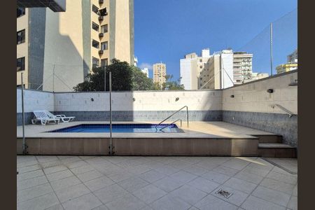Apartamento à venda com 180m², 4 quartos e 2 vagas