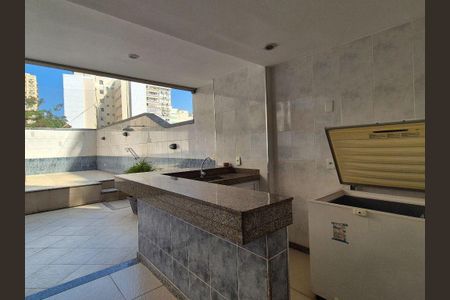 Apartamento à venda com 180m², 4 quartos e 2 vagas