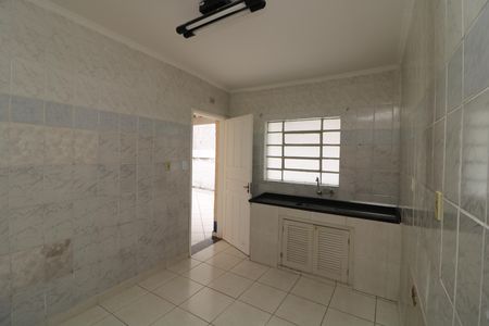 Casa para alugar com 160m², 2 quartos e 5 vagasCozinha