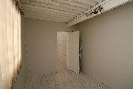 Casa para alugar com 160m², 2 quartos e 5 vagasQuarto