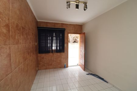 Sala de casa à venda com 2 quartos, 160m² em Vila Olinda, São Paulo