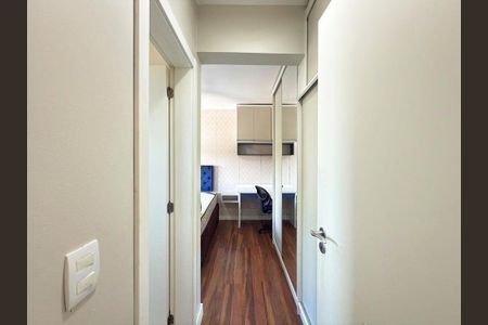 Apartamento para alugar com 74m², 1 quarto e 1 vagaCorredor